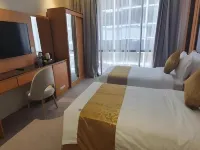 Al Rayyan Tower Hotels near Globe Roundabout