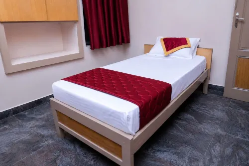 Hotel Rajan - 2-Star