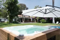 ANANA Villa Cristy 3BR Ajijic with Pool & Hot Tub - Hot Tub