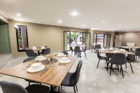 The Victoria Bed & Breakfast - breakfast