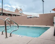 Suburban Studios Alamogordo - piscina