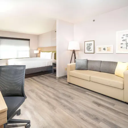 Country Inn & Suites by Radisson, Stone Mountain, GA