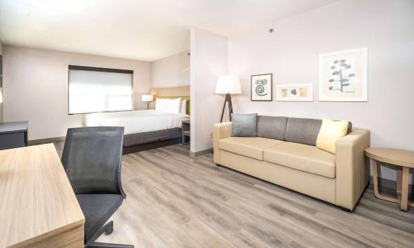 Country Inn & Suites by Radisson, Stone Mountain, GA