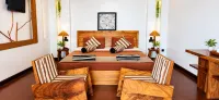 Leisure Dream Inn - Losmen