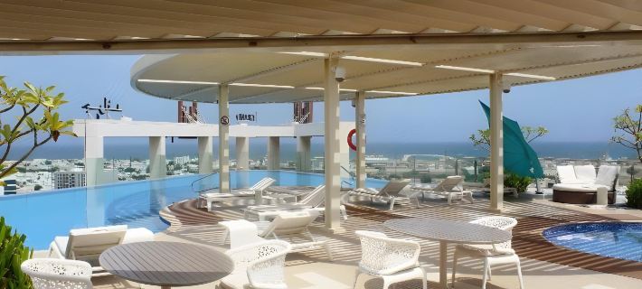 Grand Millennium Muscat Apartments and Suites connected to Mall Hotéis em Mascate