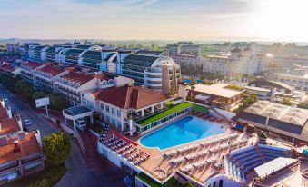 Clover Magic Seagate Belek - Housity