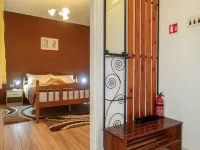 Donata Hotels in Senj