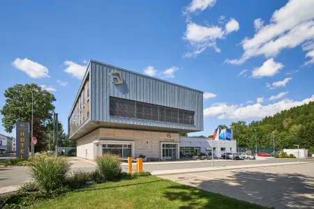 Sport & Relax Hotel Davidek Отели в г. Nemojov