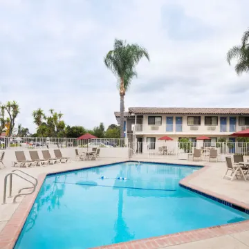 Motel 6 Camarillo, CA