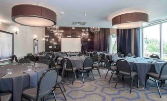 Sandman Signature Kamloops Hotel