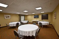 Holiday Inn Express & Suites Plymouth Hotels in Center Township