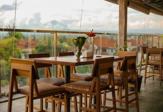 더 맨션 발리우드 리조트 호텔 앤 스파