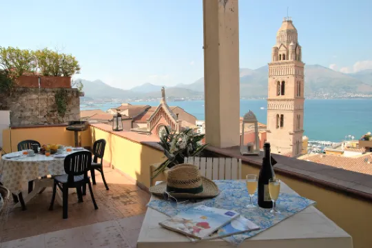 Sea View Appartment for 6 Person