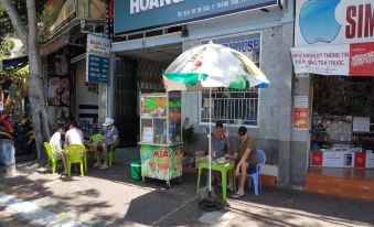 Nhà Nghỉ Hoàng Cầm