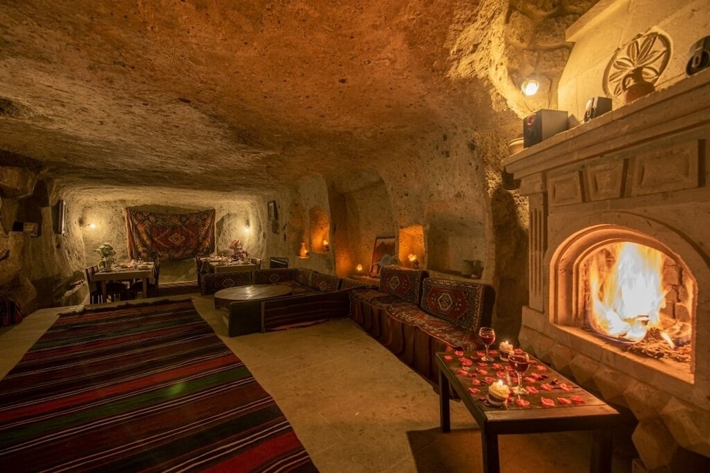 Cappadocia Antique Gelveri Cave Hotel