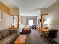 Quality Inn & Suites MidAmerica Industrial Park Area Hotels in Mayes County