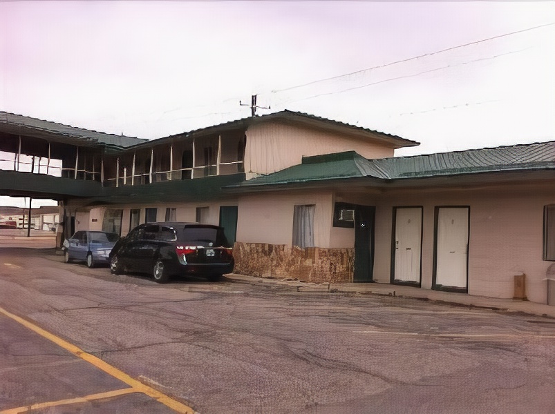 Silver Spur Motel