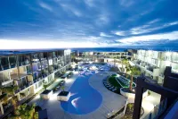 Wyndham Resort Torquay - Beach