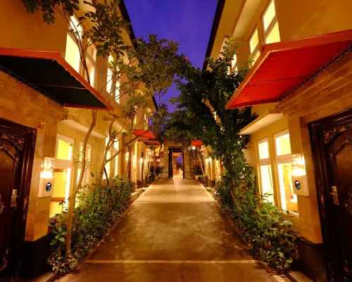 Sari Villa Ubud Hotels near Mozaic Restaurant