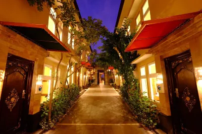 Sari Villa Ubud Hotels near Mozaic Restaurant