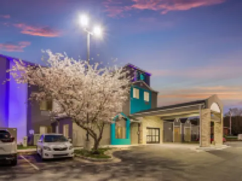 クラリオン ポイント ウェイク フォレスト - ローリー ノース ウェイクフォレストのホテル