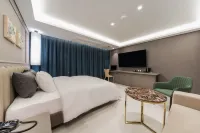 Bundang (Yatap Station) Breeze Hotel