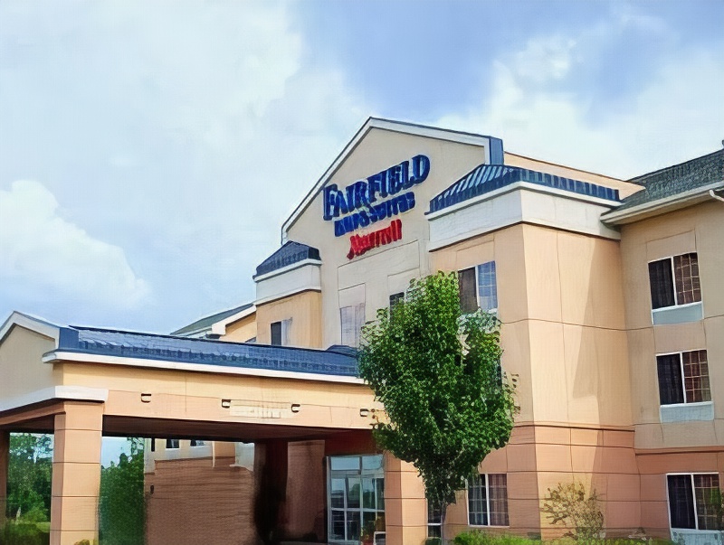 Fairfield Inn and Suites by Marriott Youngstown Austintown