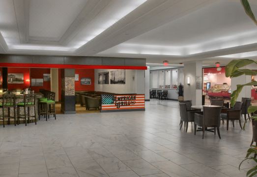 6. 더블트리 바이 ..