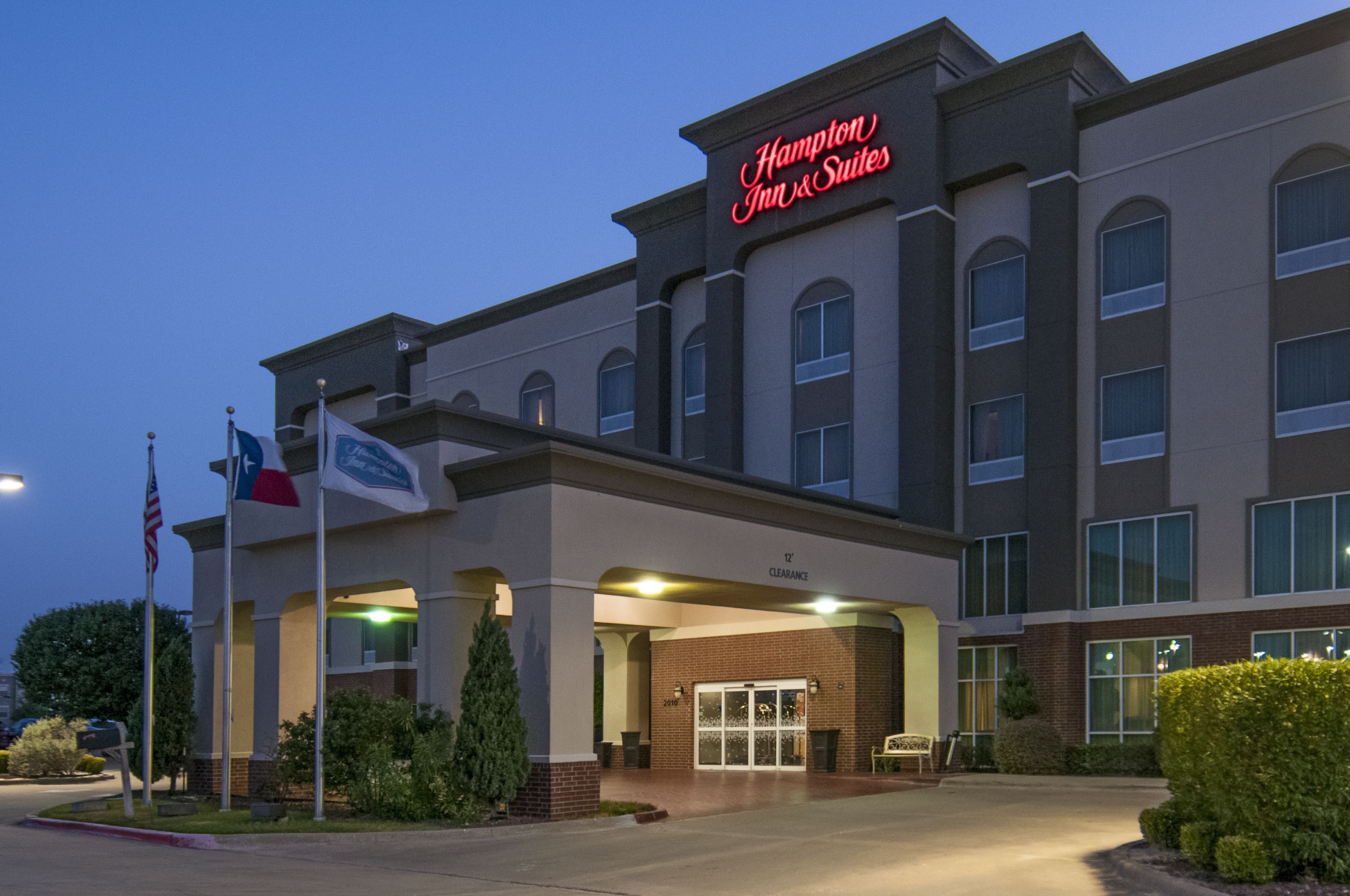 Hampton Inn and Suites Waxahachie