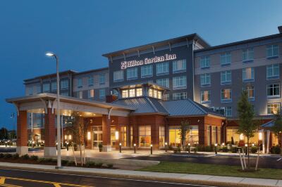 Hilton Garden Inn Boston Logan Airport Hotel dekat Bandara Internasional Logan