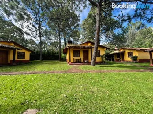 卡瓦尼亞斯羅斯酒店