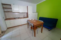 Ferienwohnung "ulivo" Mit Pool Und Privatstrand - Balkon