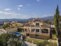 Villa Unica Hotels near Coast of the Sun