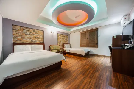 Miryang Renaissance Отели рядом с достопримечательностью «Gaon»