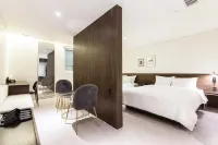 Busan Haeundae Yaja - Motels