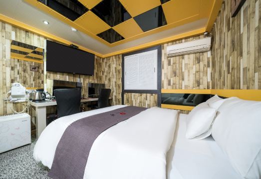 노원 에이플러스호텔 객실