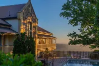 Mount Lofty House Adults Retreat - Enjoy 21 Signature Inclusions - piscine