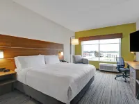 Holiday Inn Express & Suites PORT ELGIN by IHG Hotels in Bruce County