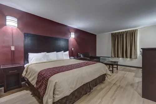 레드 루프 인 반 혼 컬버슨 카운티 호텔