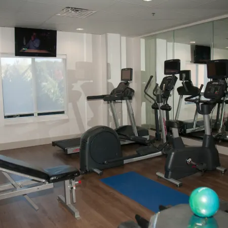 Holiday Inn Express & Suites ATHENS by IHG