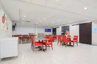 Holiday Inn Express & Suites INDIANAPOLIS NORTHWEST by IHG - breakfast