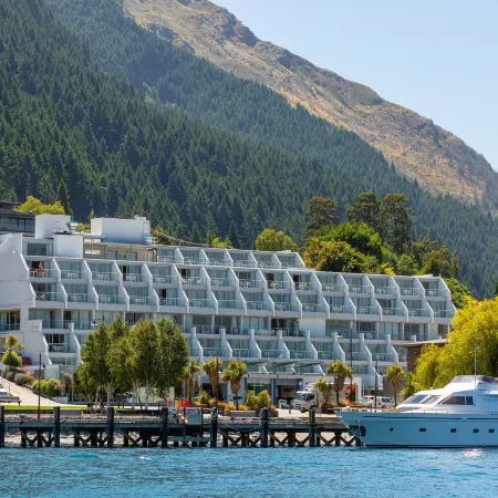Crowne Plaza QUEENSTOWN by IHG Hotels in Queenstown