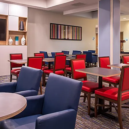Holiday Inn Express & Suites MOUNT PLEASANT by IHG