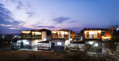 Daebudo Island (Seonjaedo) Mokseom Pension Hotels near Seonjaedo