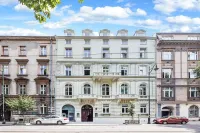 Aparthotel Old Town Hotels near Wawel Royal Castle-State Art Collection