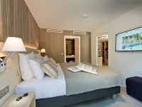 Golden Tulip Sophia Antipolis - Hotel & Spa Hotels in Valbonne