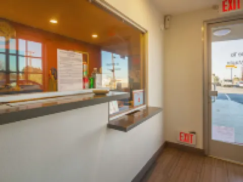 Motel 6 Hesperia, CA - East Hotels in Hesperia