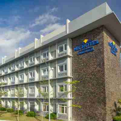 Microtel Inn & Suites by Wyndham San Fernando Hotel Exterior