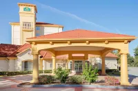 La Quinta Inn & Suites by Wyndham Ocala Hotels in Ocala