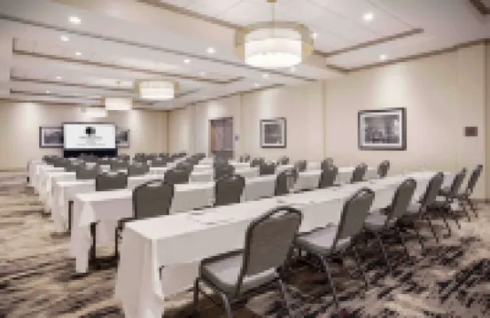 Doubletree by Hilton Chicago Midway Airport